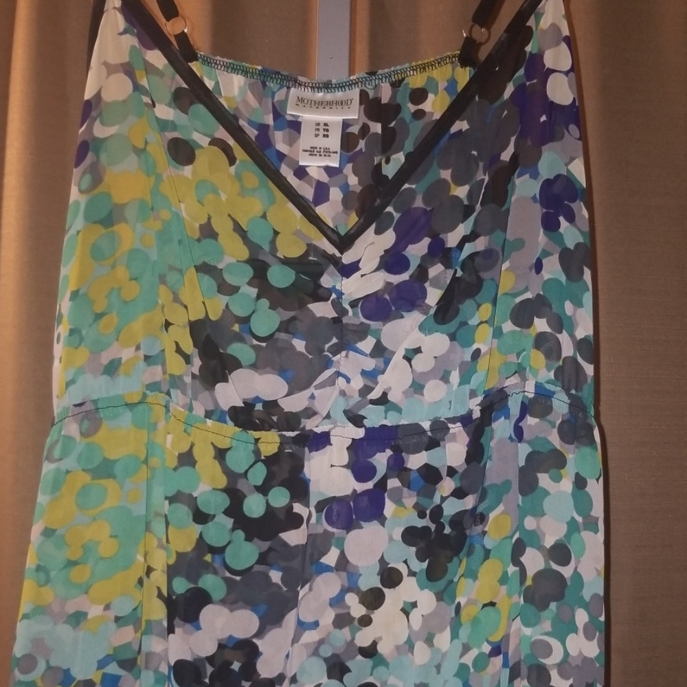 Multi color maternity top